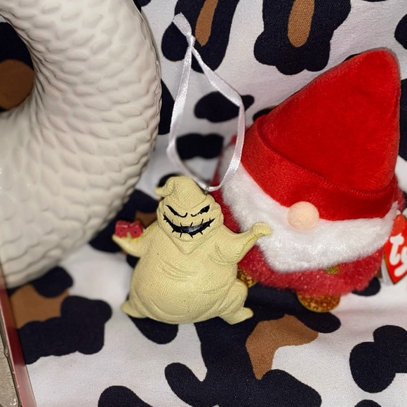 HALLMARK OOGIE BOOGIE THE NIGHTMARE BEFORE X~MAS  TREE ORNAMENT - Picture 3 of 5